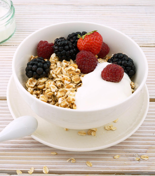 Kefir Yogurt vs Greek Yogurt: Differences & Which is better?