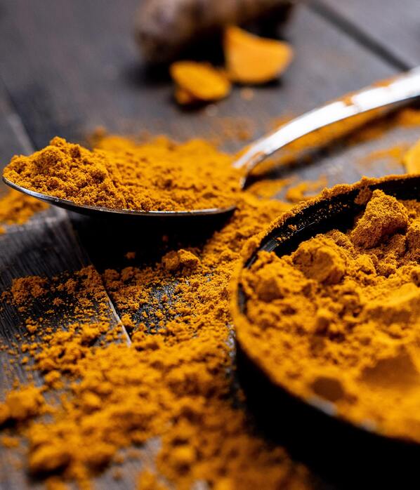 Top 6 Benefits of Turmeric